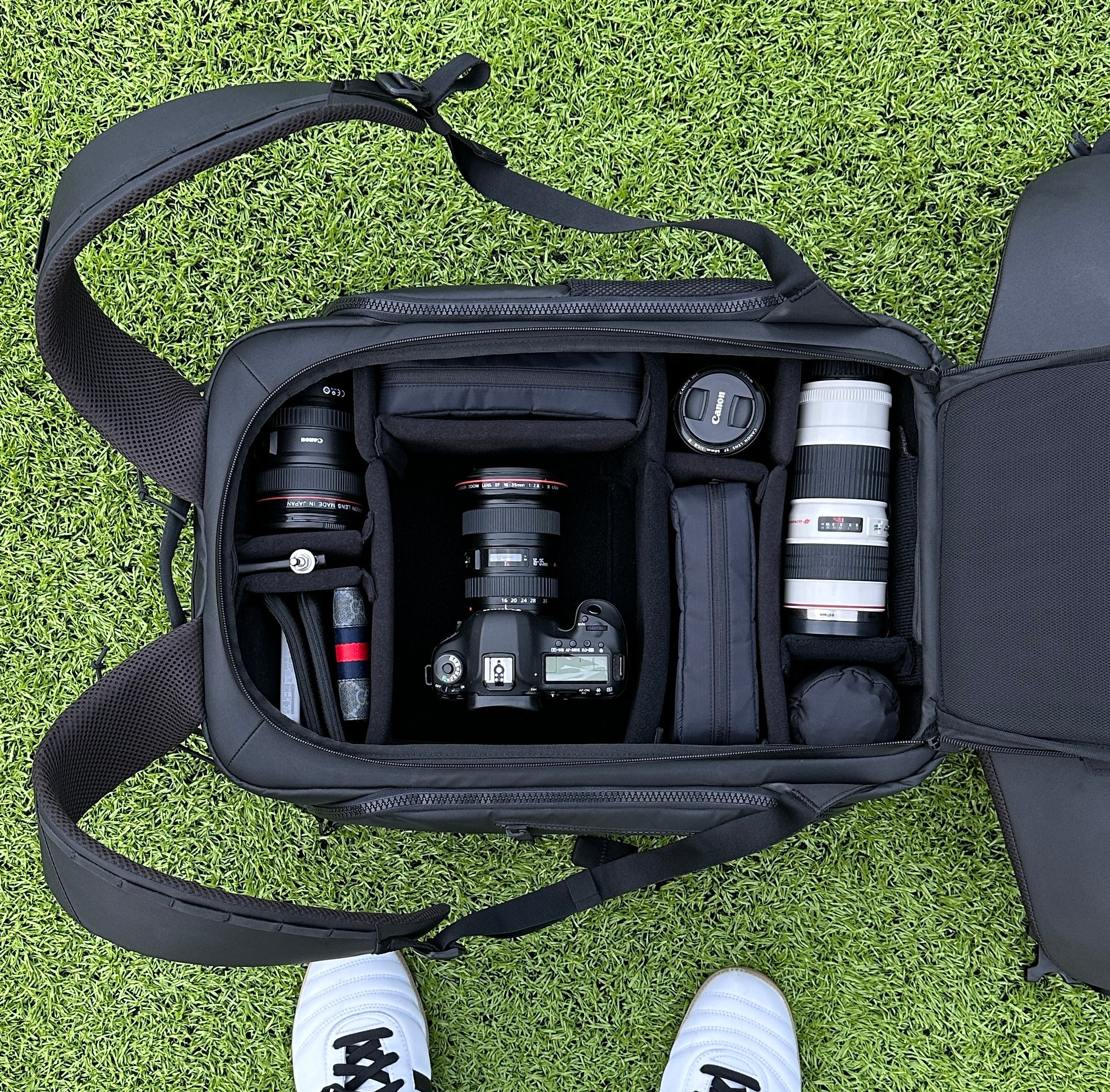 BEVISGEAR - 31L Push Button Backpack